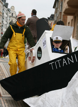 Zeitfahren – Kategorie: Kinderlose: 2. Platz: S.O.S.Titanic Focke-Eisberg voraus, Kapitäne und Kinder zuerst
