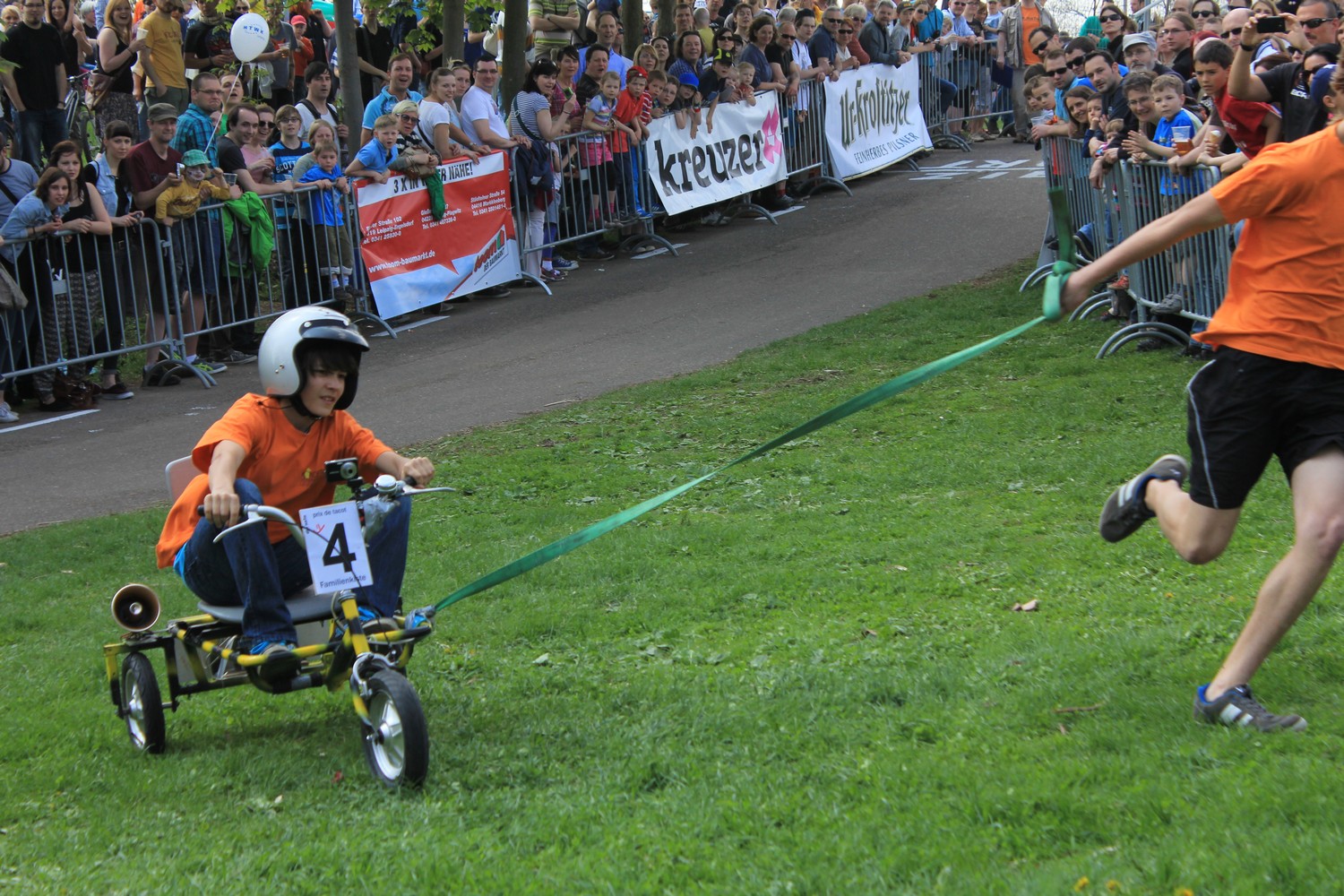 Abfahrt Familienkiste 3.Pl.: P.R.-Die Spezialisten Abfahrt Familienkiste 3.Pl.: P.R.-Die Spezialisten